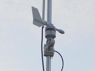 WINDSENSOR2.JPG - 31,910BYTES